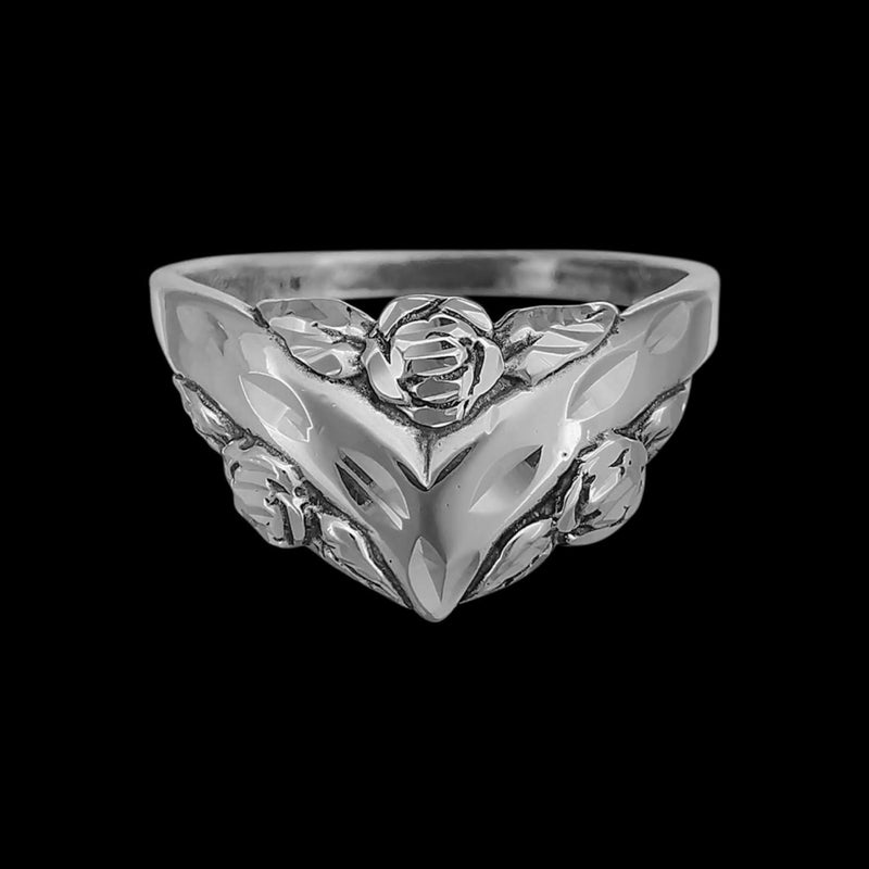 Sterling Silver V Shaped Diamond Cut Rose Ring