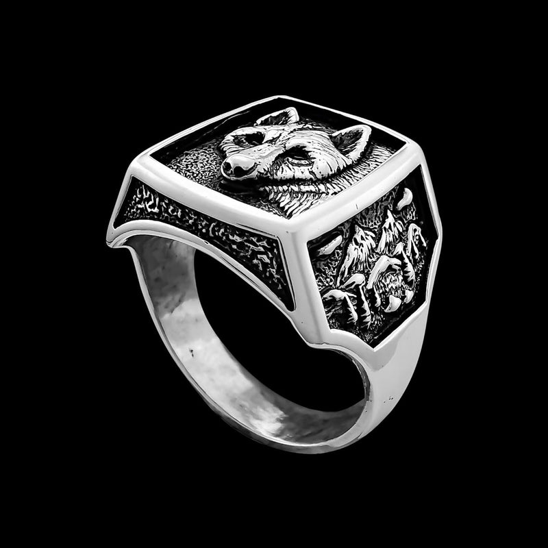 Size 12.5 - Square Faced Inlay Ring, Wolf Face