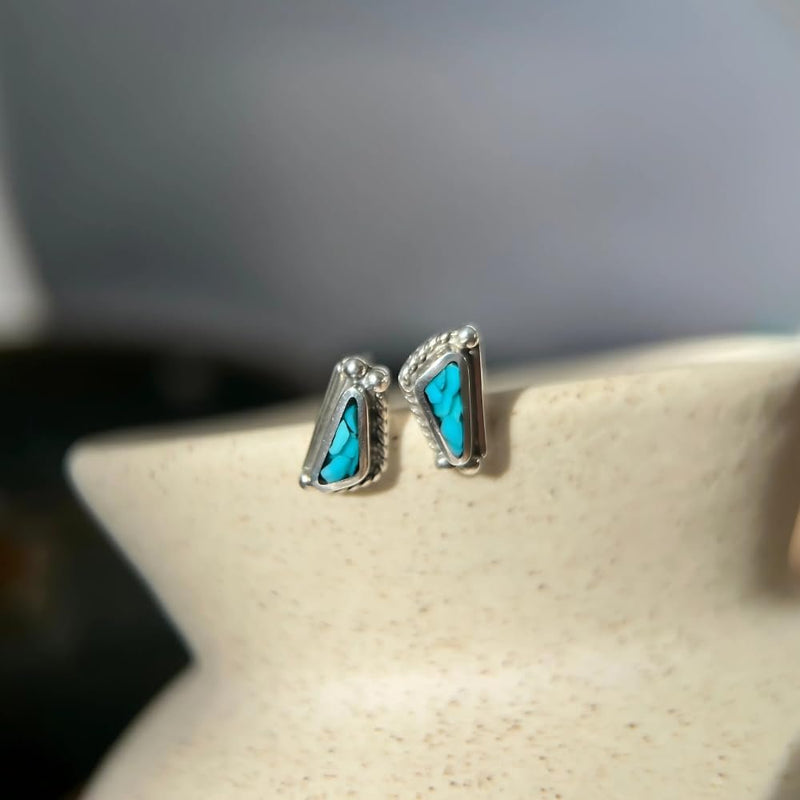 Sterling Silver Turquoise Inlay Stud Earrings – Triangle Design with Twisted Rope and Silver Pearl Border