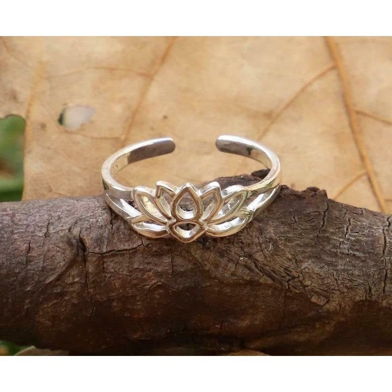 Adjustable Sterling Silver Lotus Flower Toe Ring - Foot Jewelry