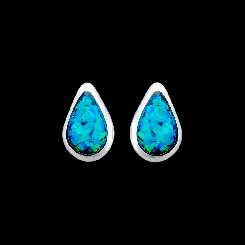 ER20 Teardrop Stud Earrings