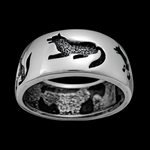 Wolf Poses Ring