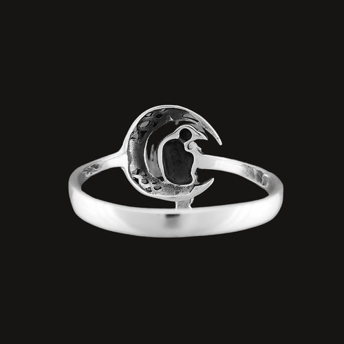 Beautiful 925 sterling silver Celtic Raven on a Crescent Moon ring, pentagram