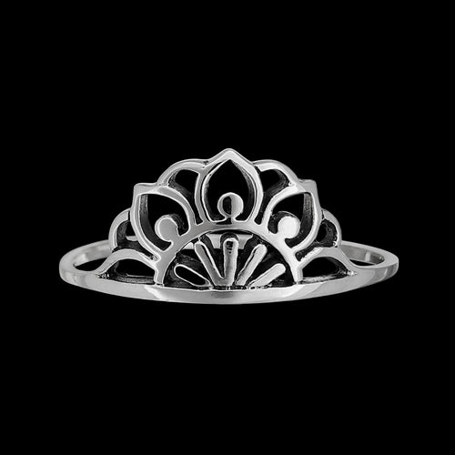 Sterling silver bohemian ring with an intricate rising sun