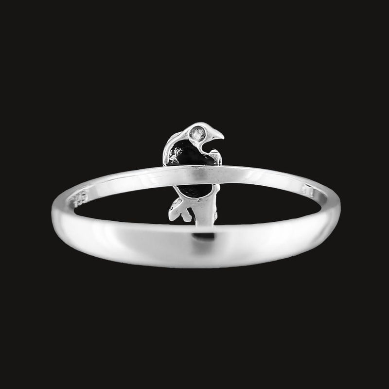 Stunning 925 sterling silver Celtic Raven Ring