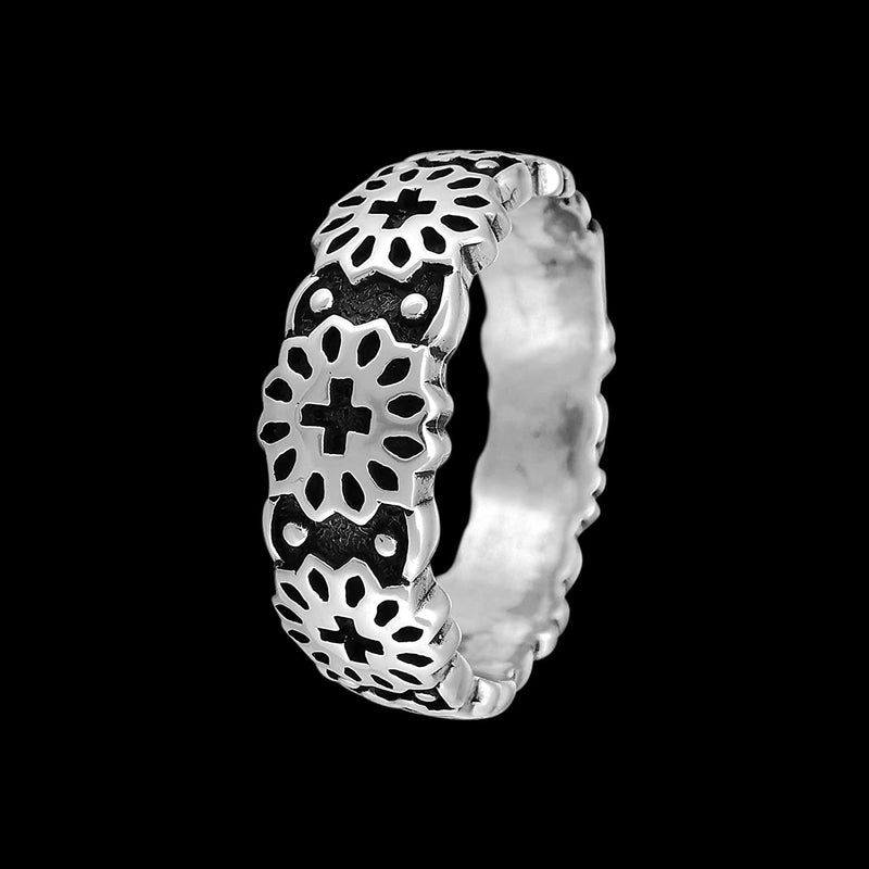 Size 10-925 Sterling Silver Concho Belt Ring, Southwestern Native Design, Handmade Geometric Band, Handcrafted Silver Jewelry