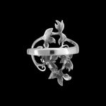 925 sterling silver ring with detailed flowers