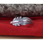 Sterling silver feather band ring in sizes 6, 7, 8, 9