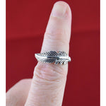 Sterling silver feather band ring in sizes 6, 7, 8, 9